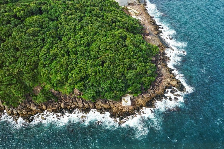 Hon Thom Island (Pineapple Island)