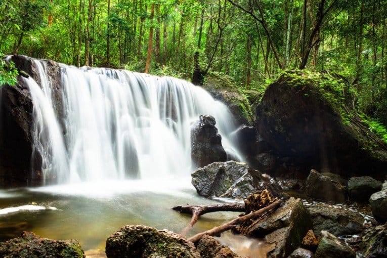 Suoi Tranh Waterfall
