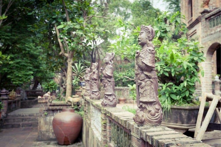 Thanh Chuong Viet Palace
