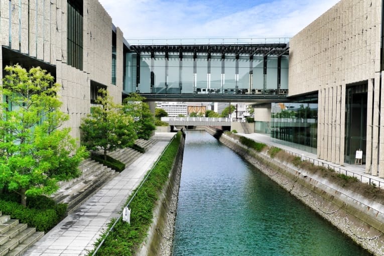 nagasaki prefectural art museum