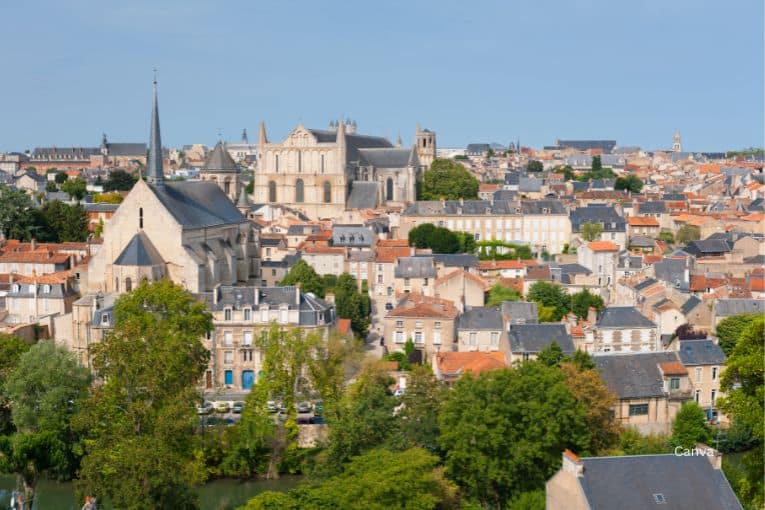 poitiers nouvelle aquitaine